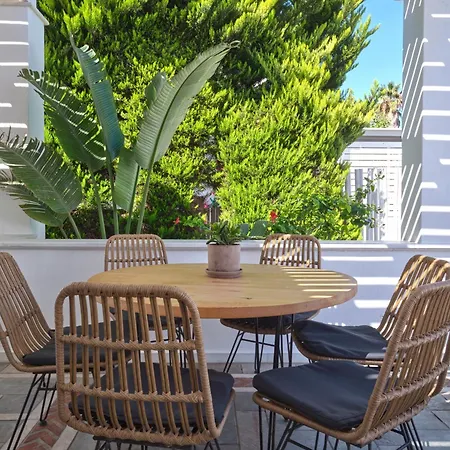 Corina Studios-apartments Naousa (Paros)