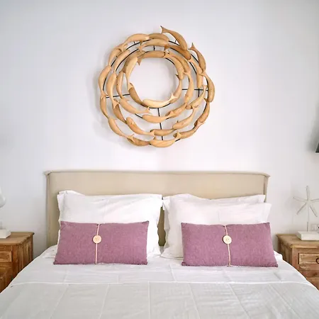 Corina Studios-apartments Náusza