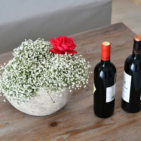 Apartment Corina Studios-apartments *