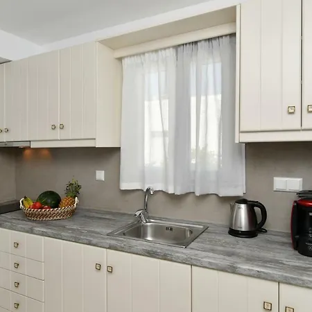 Corina Studios-apartments Apartamento Naousa (Paros)