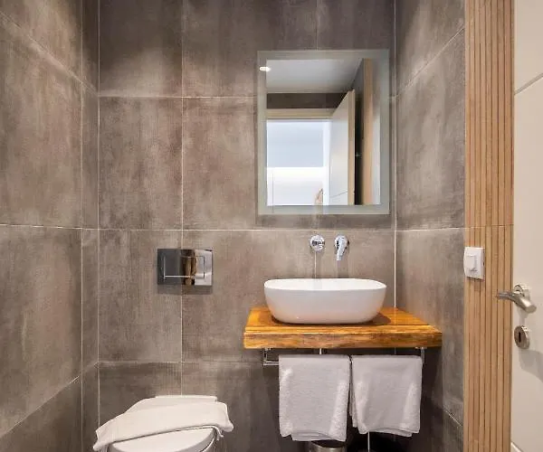 Appartement Corina Studios-apartments *