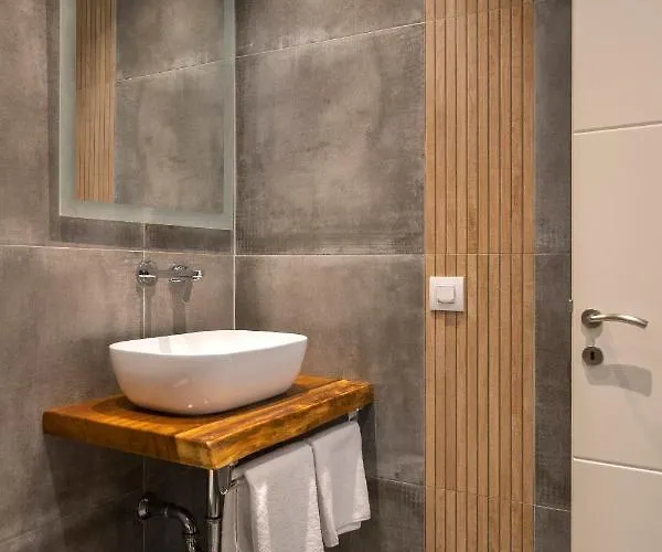 Corina Studios-apartments Náoussa