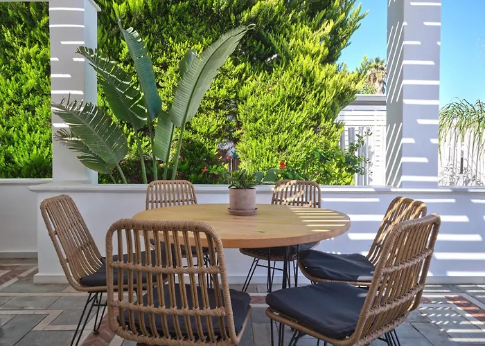 Corina Studios-apartments Náoussa